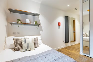 1 bed studio, Clyde Street, Merchant City, Glasgow, G14JH - Image 1